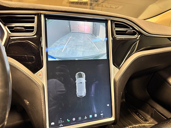 Tesla Model S 12 of 13
