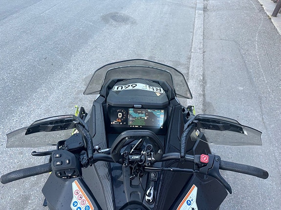 Lynx Xterrain RE 850 E-Tec Turbo R 10,25" display -25 5 of 5