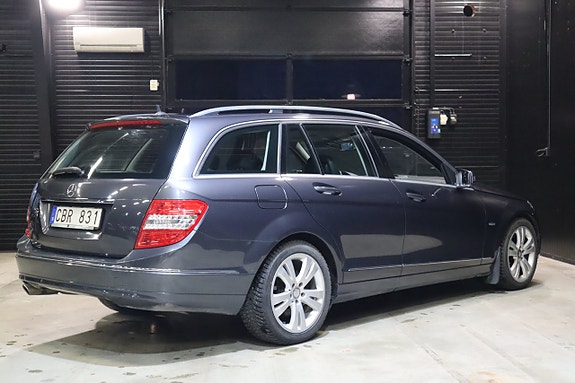 Mercedes-Benz C250 6 of 19