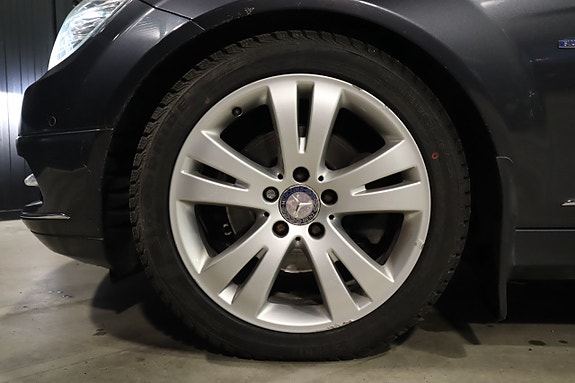 Mercedes-Benz C250 16 of 19