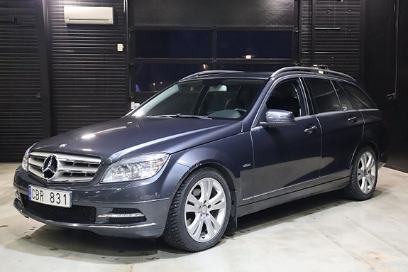Mercedes-Benz C250 3 of 19