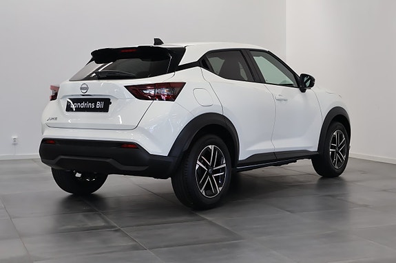 Nissan Juke 3 of 8