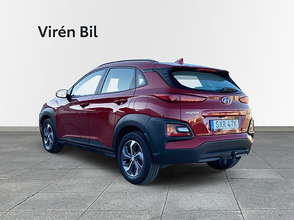 Hyundai Kona 2 of 5