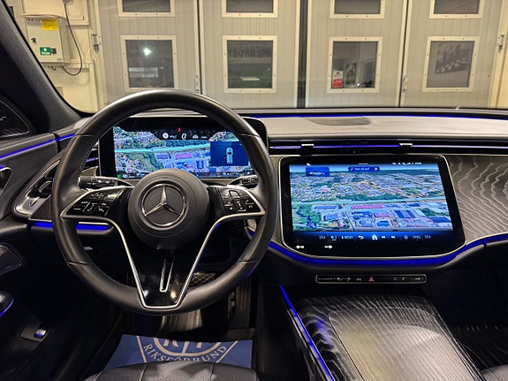 Mercedes-Benz E300 de 8 of 27