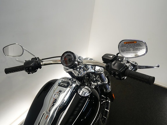 Harley-Davidson Breakout 4 of 10