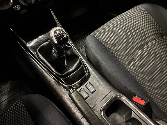 Nissan Pulsar 13 of 17