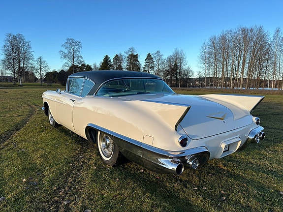 Cadillac Eldorado Seville