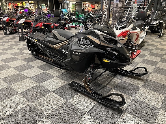 Lynx Xterrain Limited 900 ACE Turbo -26 *KAMPANJ* 2 of 3