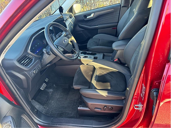 Ford Kuga 4 of 8