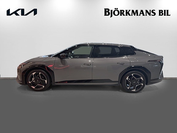 Kia EV4 4 of 20