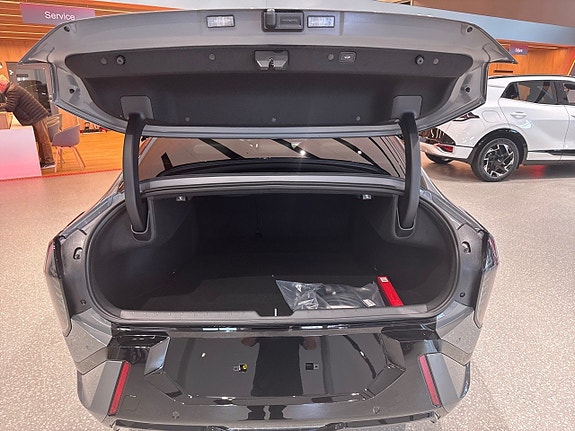 Kia EV4 18 of 20