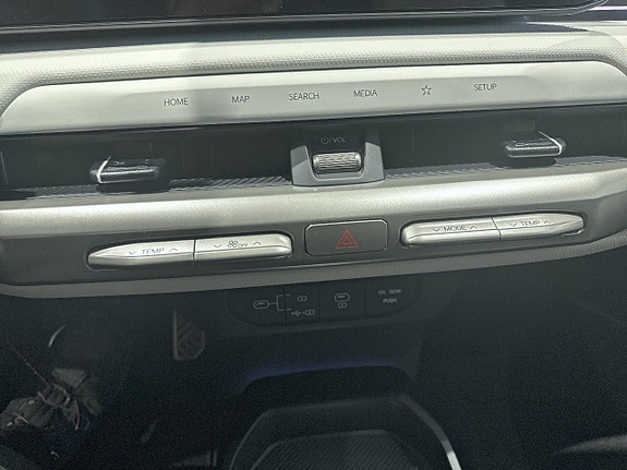 Kia EV4 13 of 20