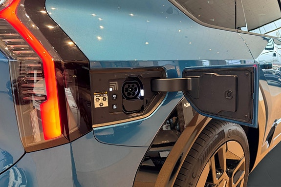 Kia EV9 26 of 30