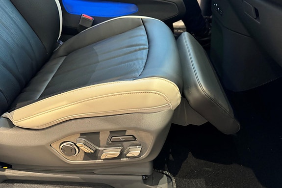 Kia EV9 8 of 30