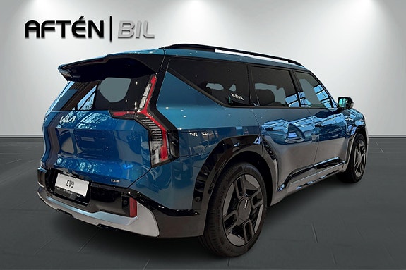 Kia EV9 25 of 30