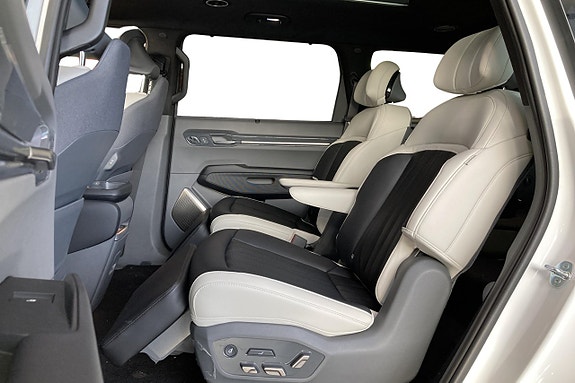 Kia EV9 15 of 25