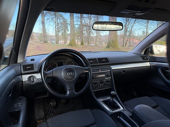 Audi A4 7 of 9