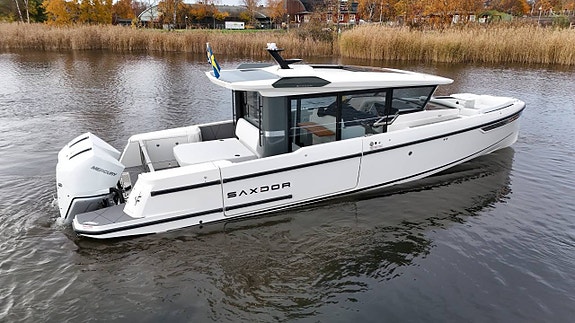 Saxdor 340 GTWA (2025) 2x Mercury 300 V8
