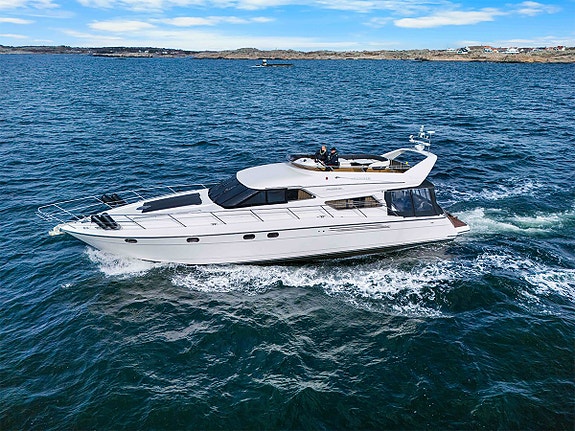 Princess 60 Fly - mindre båt, husbil eller husvagn i inbyte 2 of 5