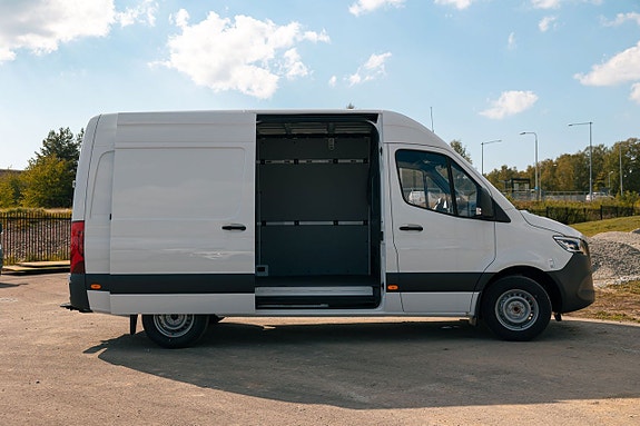 Mercedes-Benz Sprinter 317 12 of 12