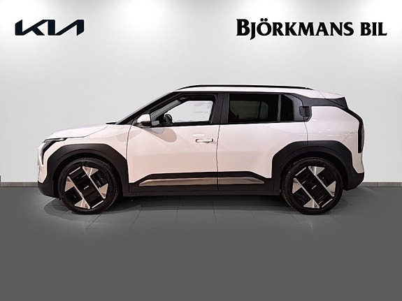 Kia EV3 4 of 21