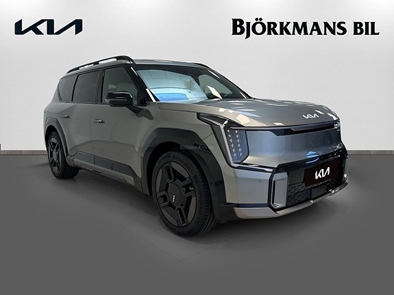 Kia EV9 3 of 23