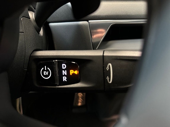 Kia EV9 12 of 23