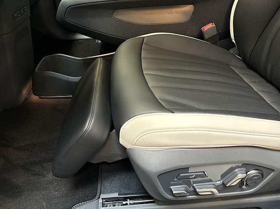Kia EV9 18 of 23