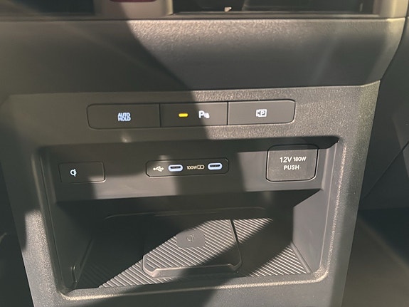 Kia PV5 12 of 15