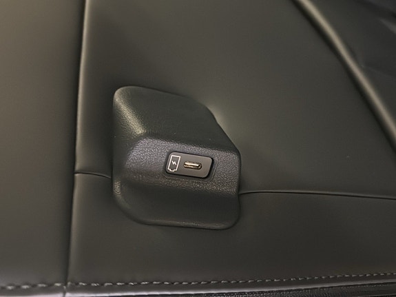 Kia PV5 18 of 18