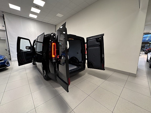 Kia PV5 21 of 22