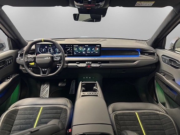 Kia EV9 7 of 27
