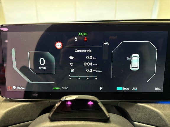 Kia EV9 10 of 27