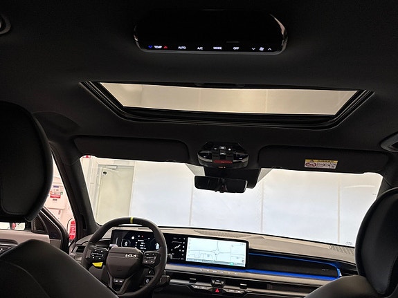 Kia EV9 25 of 27