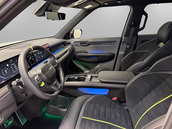 Kia EV9 8 of 27