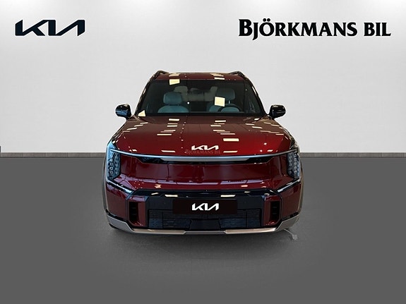 Kia EV9 2 of 24