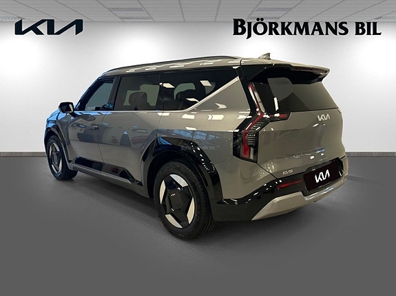 Kia EV9 6 of 25