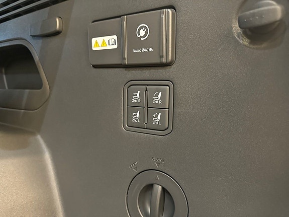 Kia EV9 25 of 25