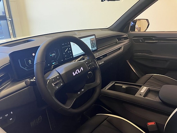 Kia EV9 6 of 27