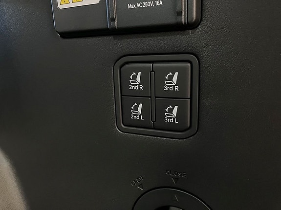 Kia EV9 15 of 27