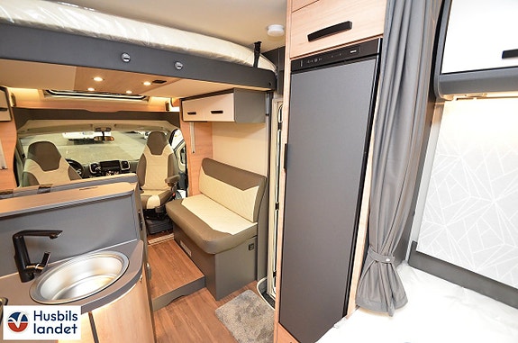Knaus L!VE WAVE PLATINUM SELECTION 650 MF 10 of 10