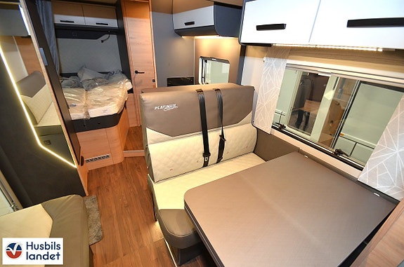 Knaus L!VE WAVE PLATINUM SELECTION 650 MF 5 of 10