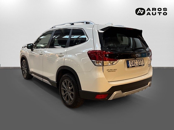 Subaru Forester 6 of 14