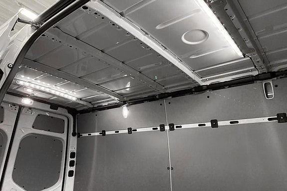 Mercedes-Benz eSprinter 314 21 of 25