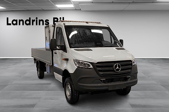 Mercedes-Benz Sprinter 319 2 of 29