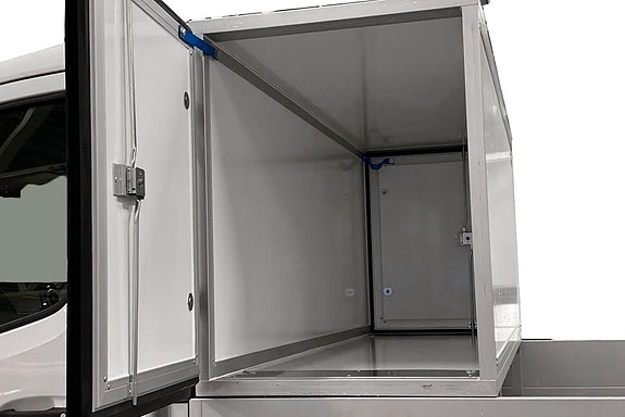 Mercedes-Benz Sprinter 319 17 of 29