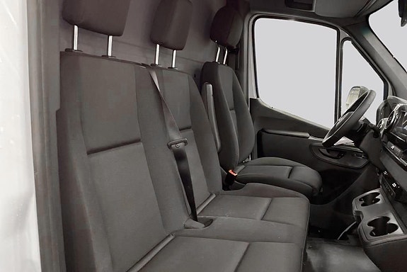 Mercedes-Benz Sprinter 319 10 of 29
