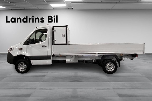 Mercedes-Benz Sprinter 319 16 of 29