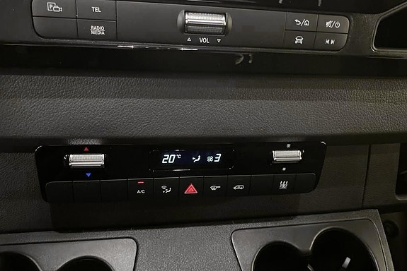 Mercedes-Benz Sprinter 319 12 of 29
