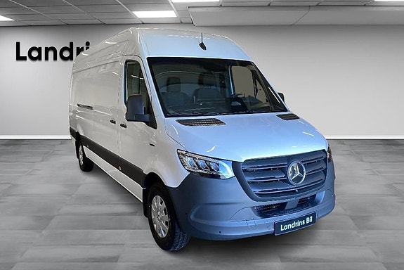 Mercedes-Benz Sprinter 208 3 of 23